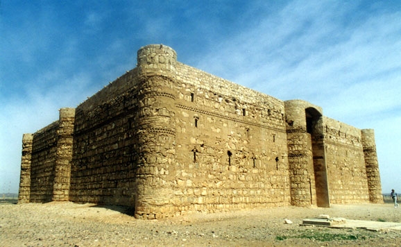 Qasr al-Jarrana, castillo del desierto en Jordania - Agencia Viajes Próximo Oriente