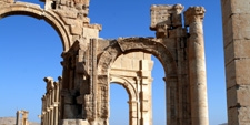 Detalle de los arcos en Palmira (Siria). – Agencia Viajes Próximo Oriente