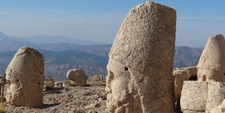 Estatuas en el Monte Nemrut – Agencia Viajes Próximo Oriente